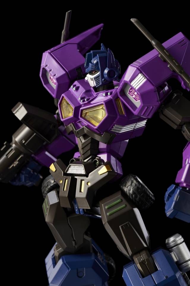 Transformers News: Flame Toys [Furai Model] Shattered Glass Optimus Prime Attack Mode
