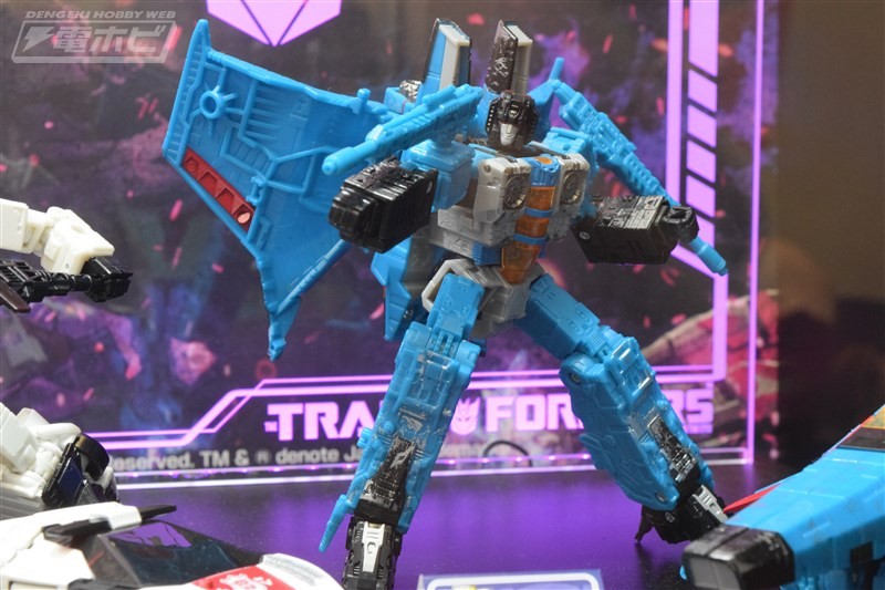 Jouets Transformers Generations: Nouveautés Hasbro - partie 4 1557286515-shizuoka-hobby-show-2019-09