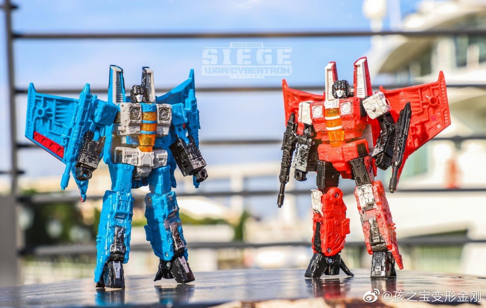 Red transformer. Ред Вингс трансформер Siege. Ред Винг трансформер g1. Transformers Siege Red Wing. Трансформер Transformers Transformers Generations selects игрушки.