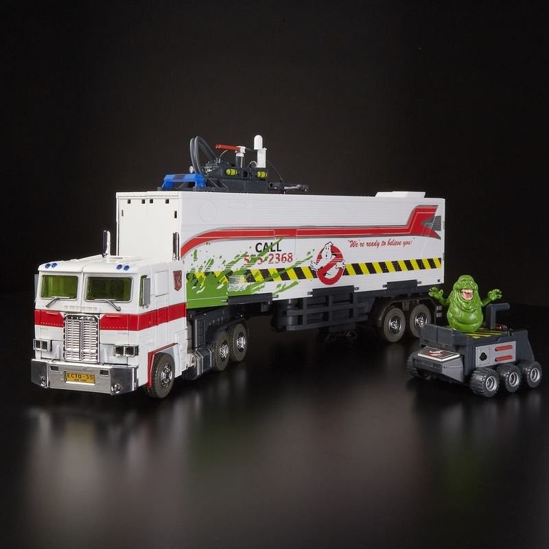 Transformers News: New Official Images of SDCC Exclusive Transformers x Ghostbusters MP-10G Optimus Prime