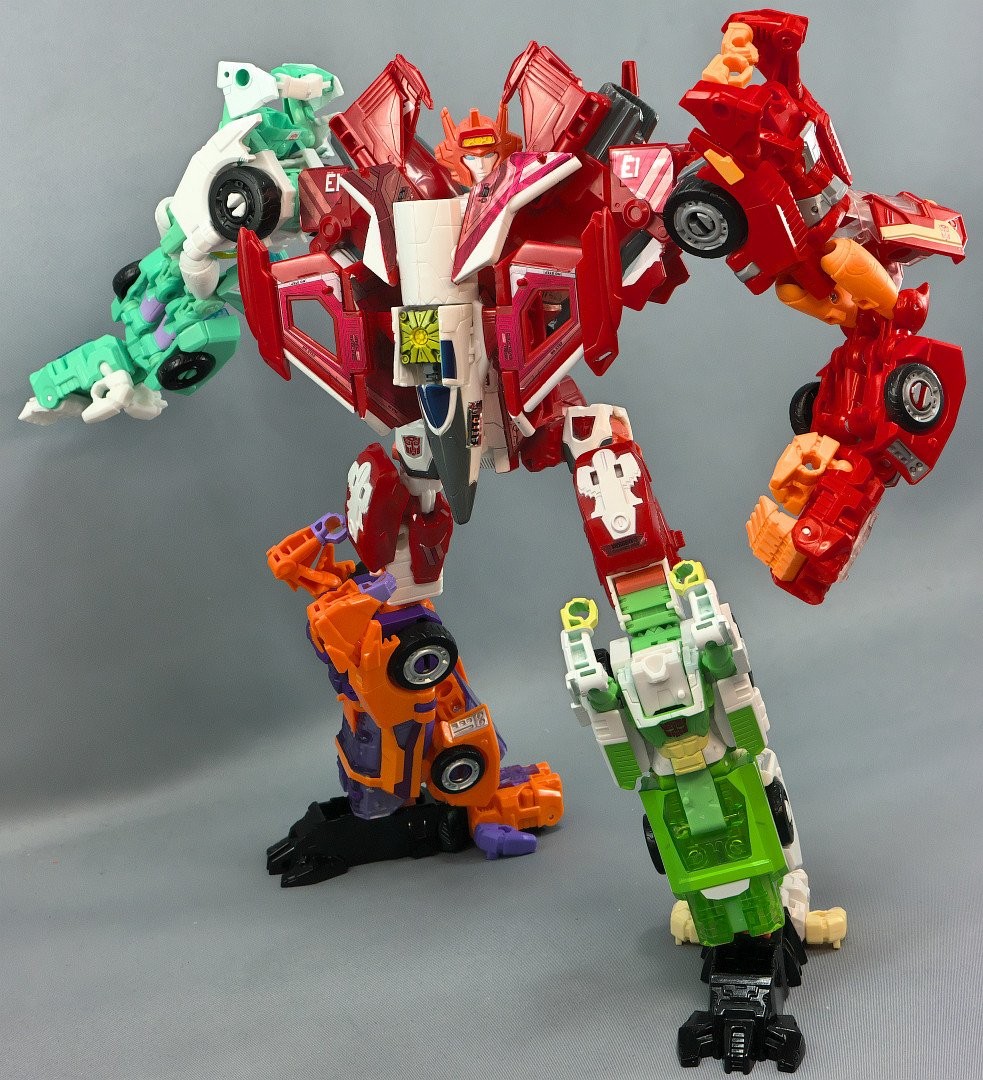 Transformers News: Additional Images of Transformers Generations Selects Lancer in Combined Form