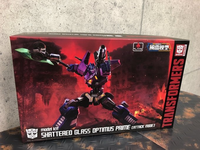 Transformers News: Flame Toys Transformers Shattered Glass Optimus Prime Images