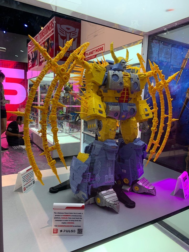 Transformers News: #SDCC2019 New Images of Unicron From Front and Back