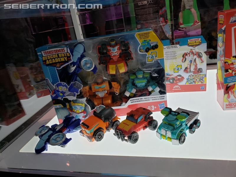 Transformers News: New Galleries for Transformers Cyberverse, BotBots Exclusive, and Rescue Bots Academy from #SDCC2019