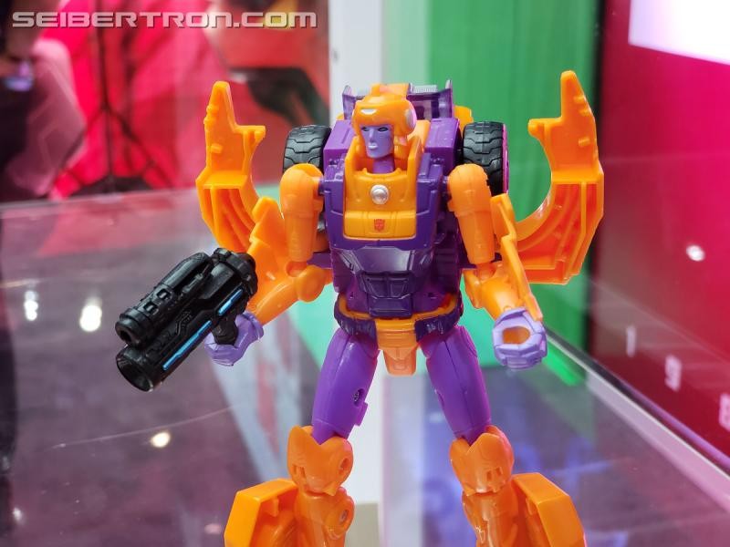 Transformers News: Masterpiece Megatron Selects Lancer Galaxy Man Shockwave and Red Wing Galleries from #SDCC2019