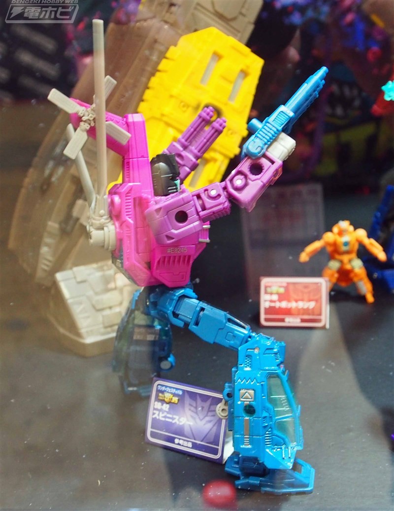 Transformers News: Tokyo Wonderfest Images of Transformers Siege Spinister, Rumble, Rung, Omega Supreme, Ratbat, Mirage