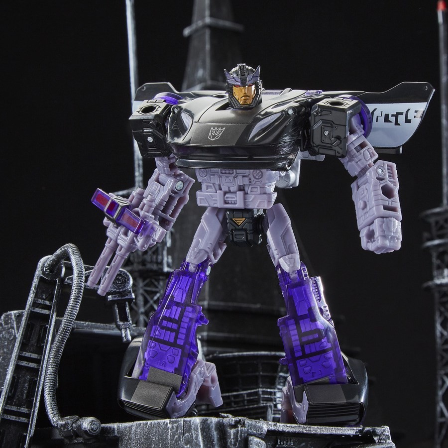 Transformers News: Stock Images of Transformers Siege Autobot/Decepticon Impactor, Barricade, Mirage, Astrotrain, More