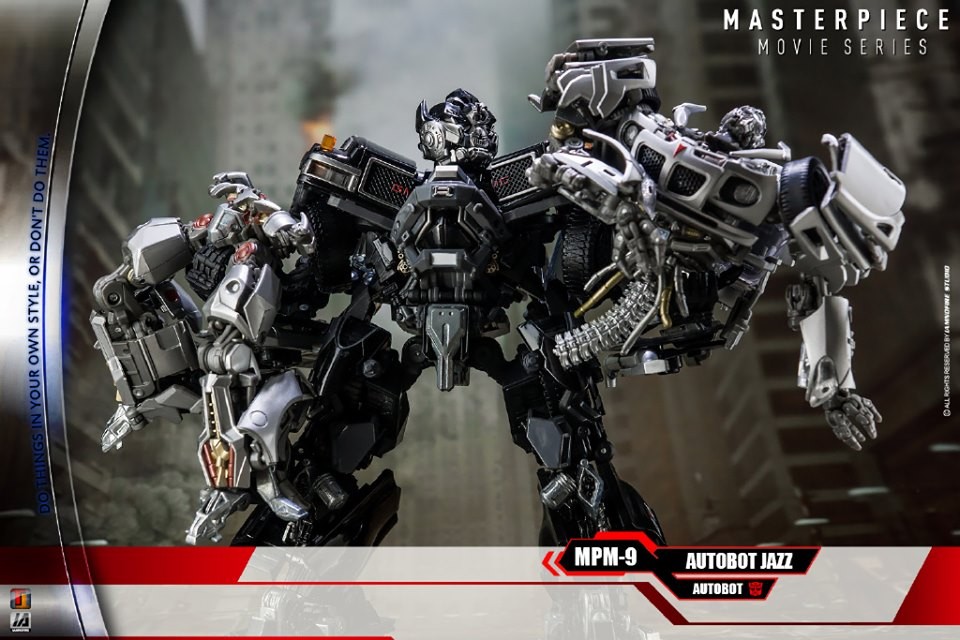 Transformers News: Amazing In Hand Images of Transformers Masterpiece MPM-9 Jazz