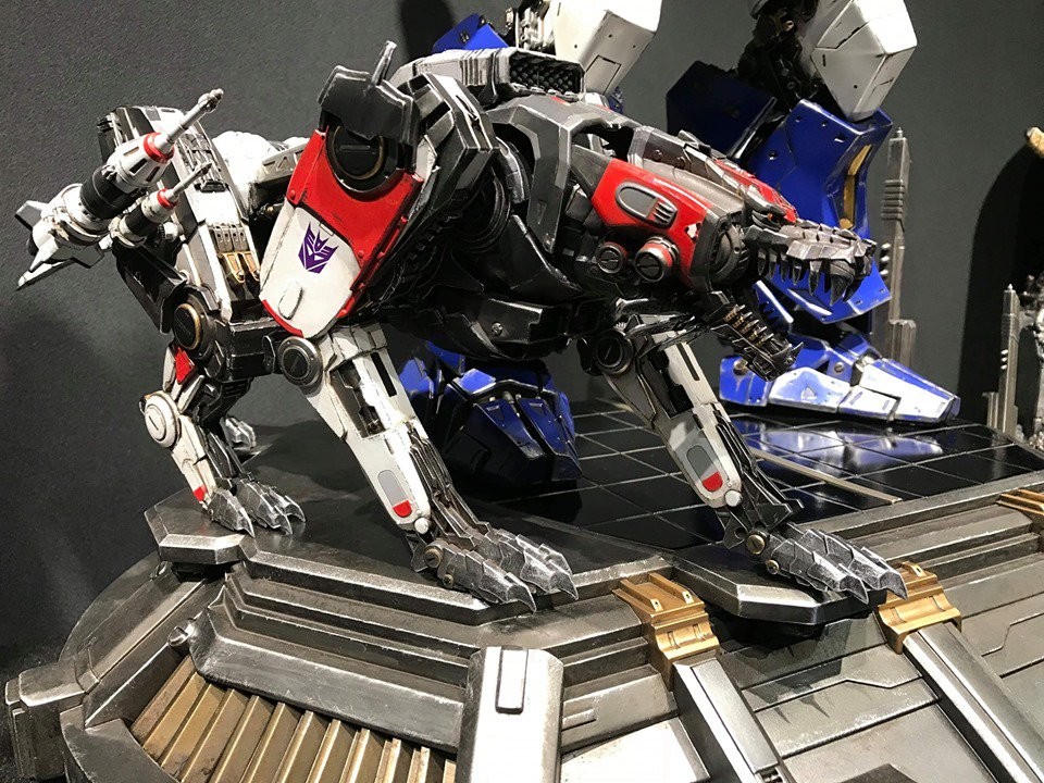 Transformers News: First Colored Images of the Upcoming Prime 1 Studio Bumblebee Movie Soundwave Statue