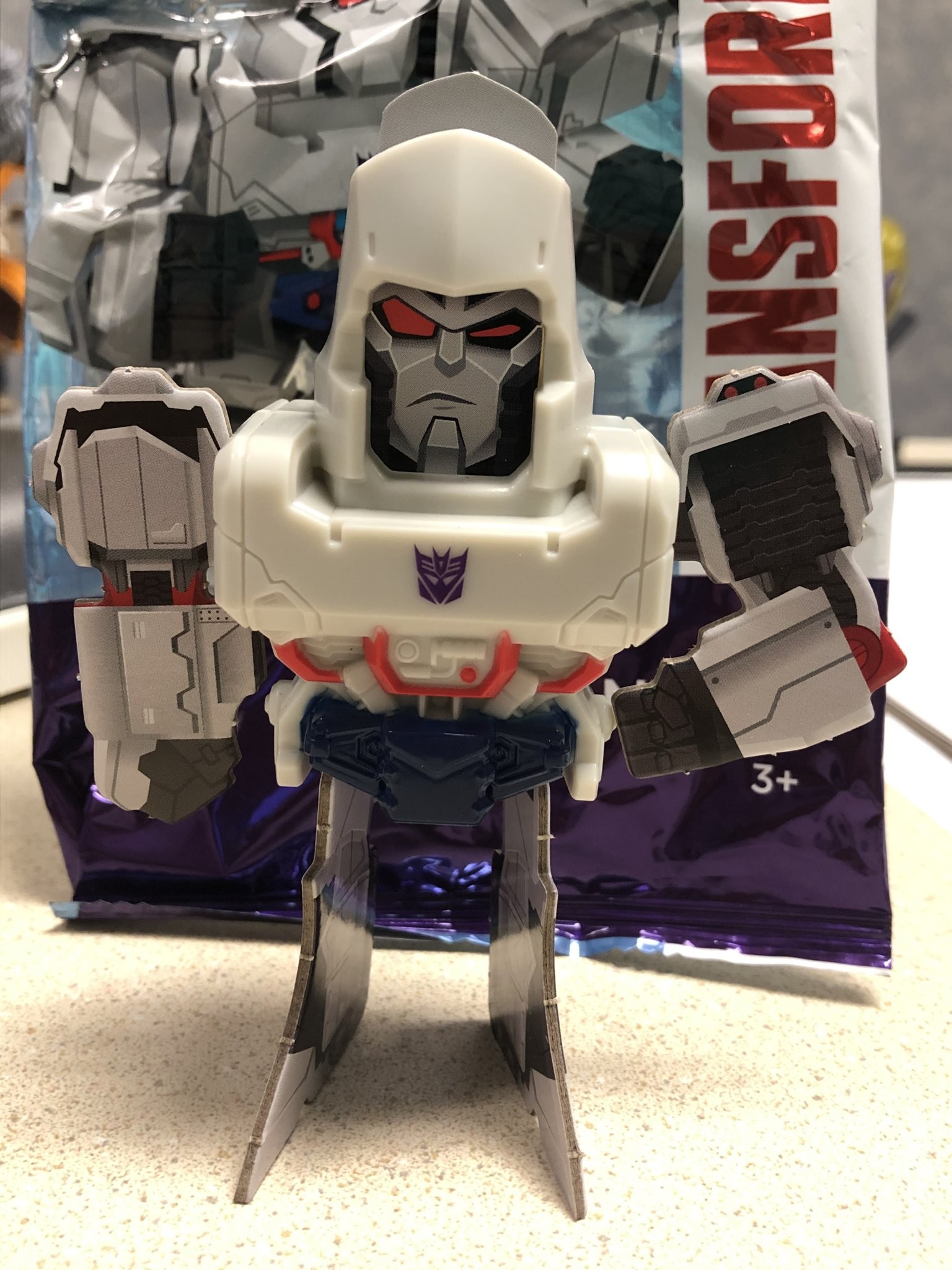 Wendy's has New Kids Meal Toys Featuring Transformers and Cardboard