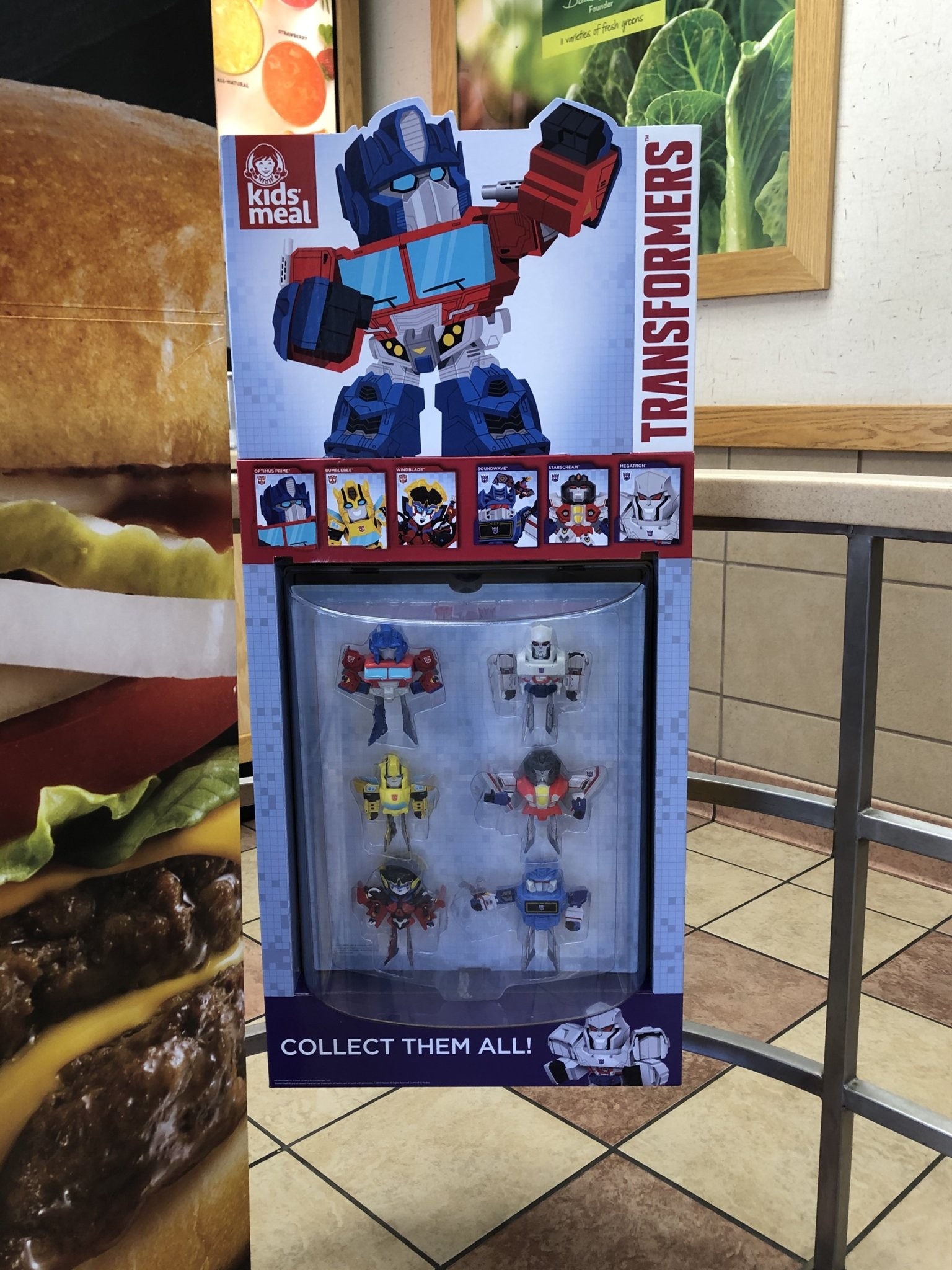 Wendy's has New Kids Meal Toys Featuring Transformers and Cardboard