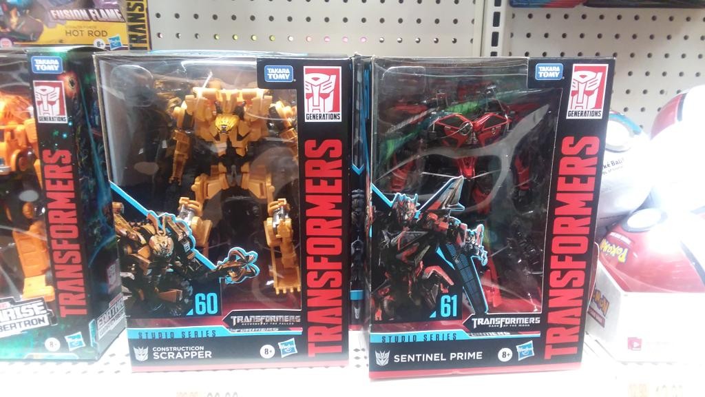 Transformers News: Transformers Studio Series Sentinel Prime and Scrapper Found at US Retail