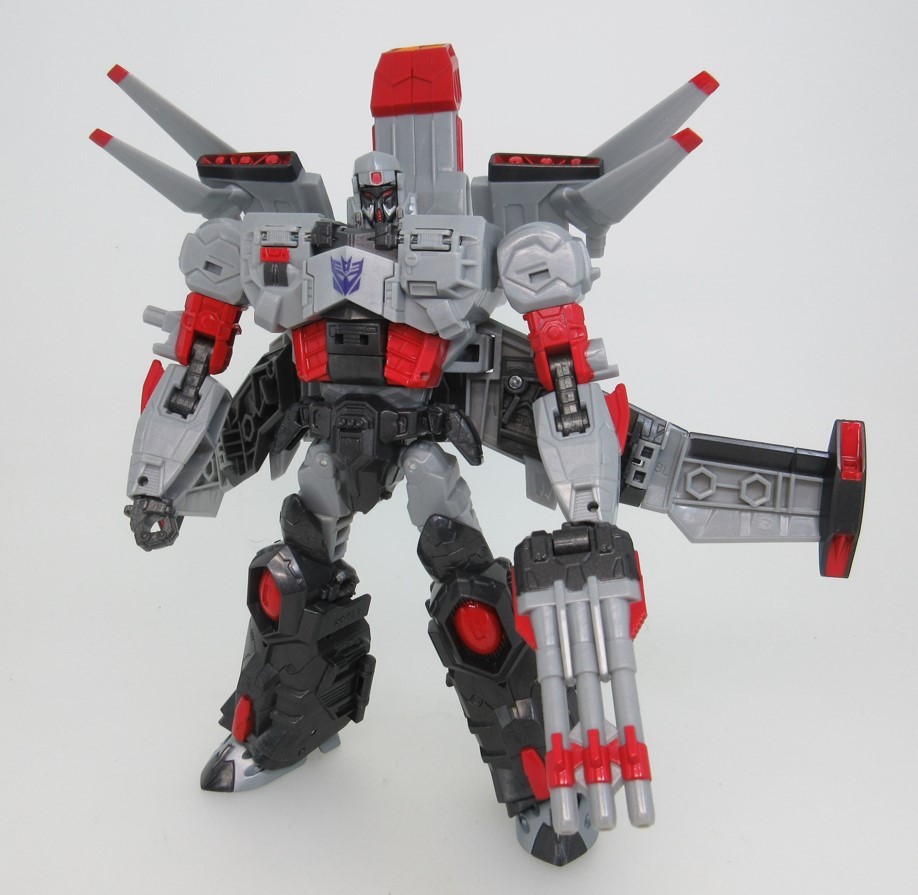Transformers News: New Pictures of Generations Selects Super Megatron