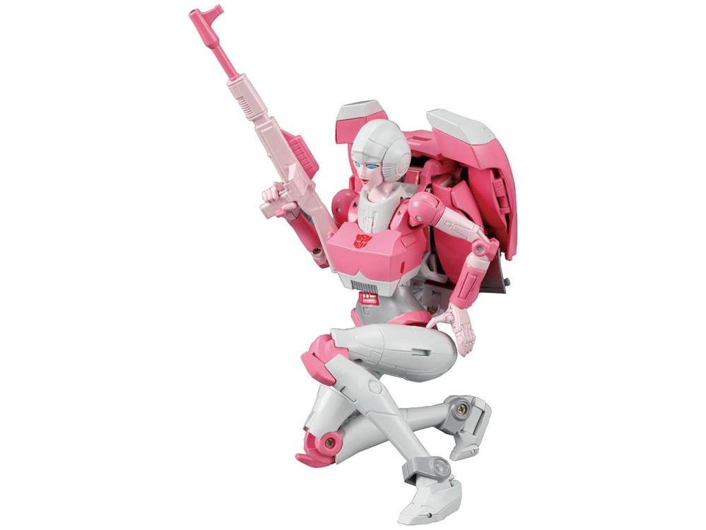 Transformers News: New pics and product description of Masterpiece MP-51 Arcee