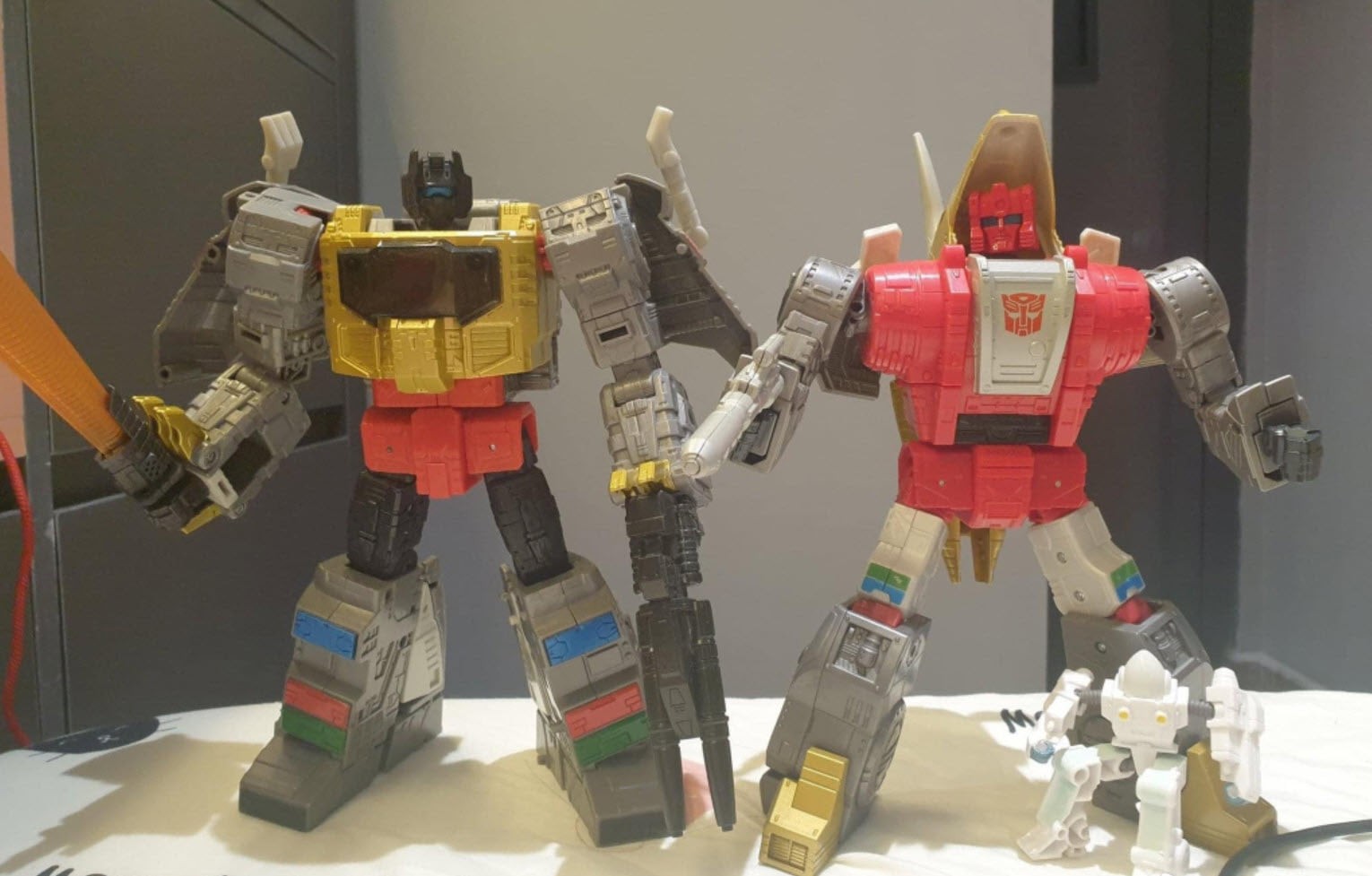 Transformers News: More Images Of Forthcoming Studio Series 86 Leader Class Slag