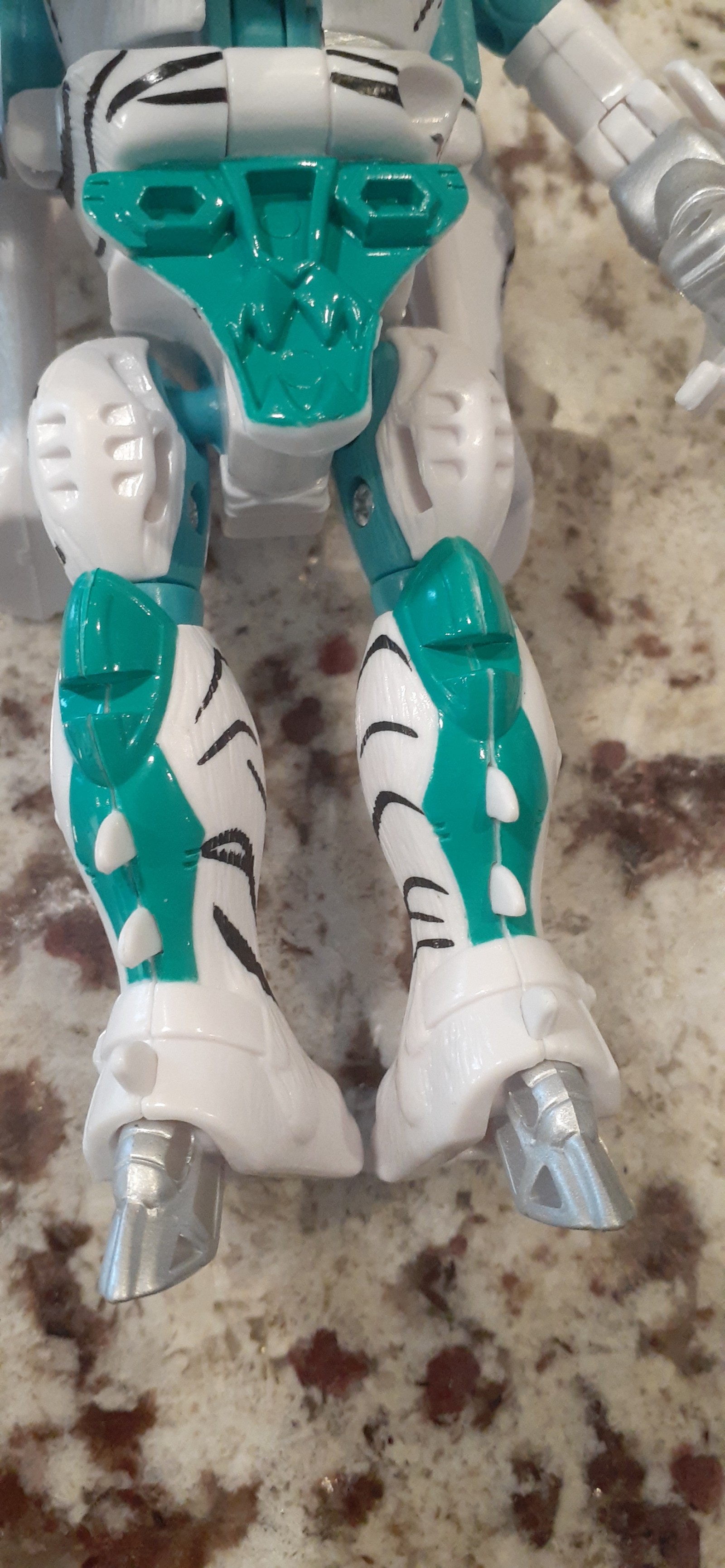 Transformers News: Paint Issues on New Retro Tigatron Reissue