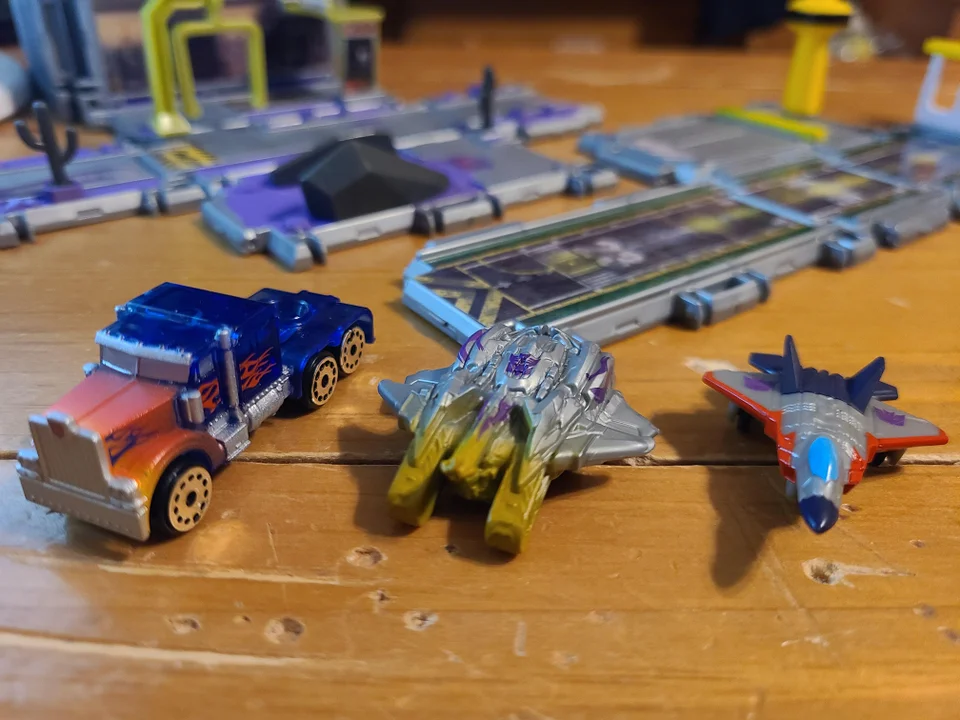 Transformers News: New In-Hand Images of Transformers Micro Machines Blind Boxes