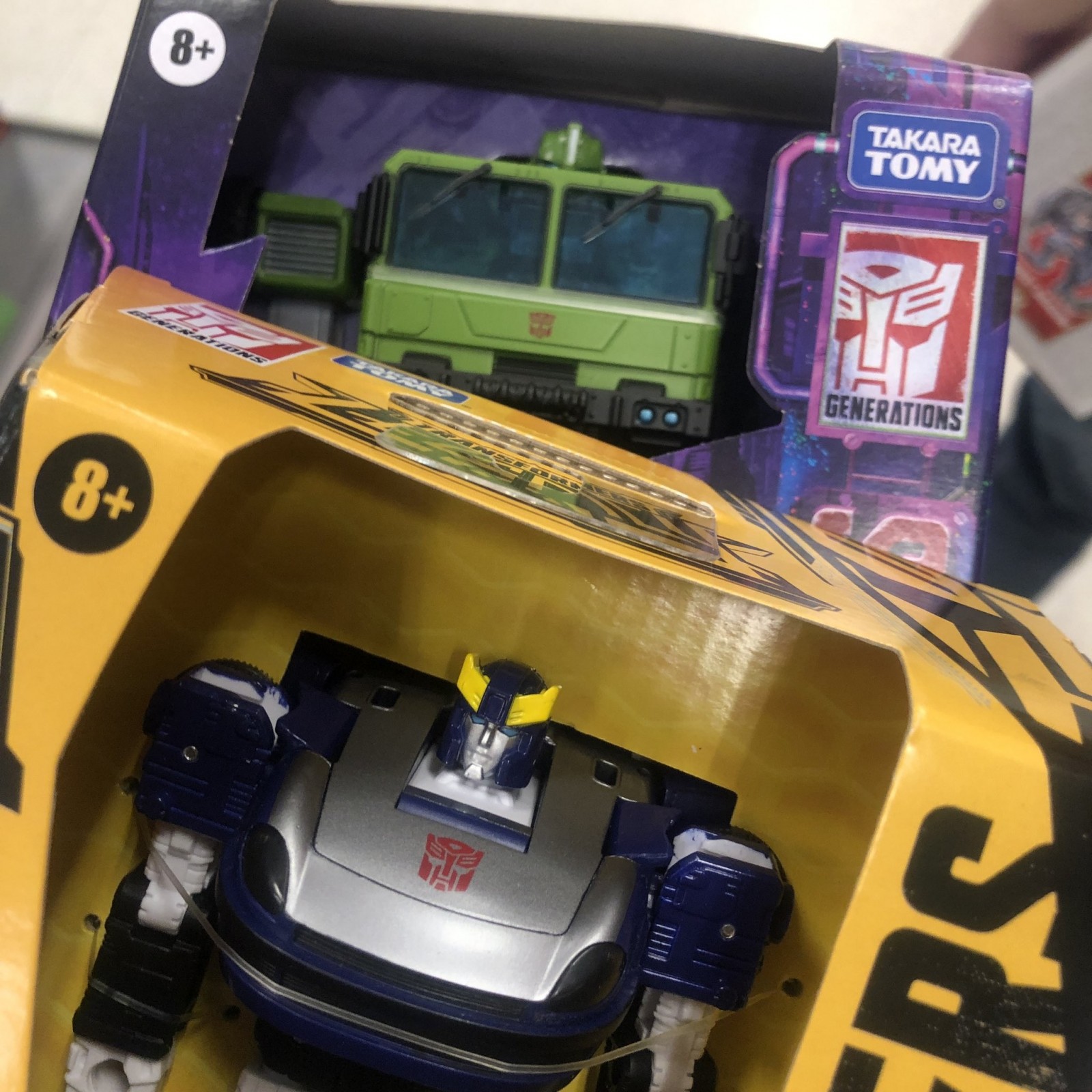 Transformers News: Transformers Buzzworthy Bumblebee Deluxe Class Silverstreak Found at US Target