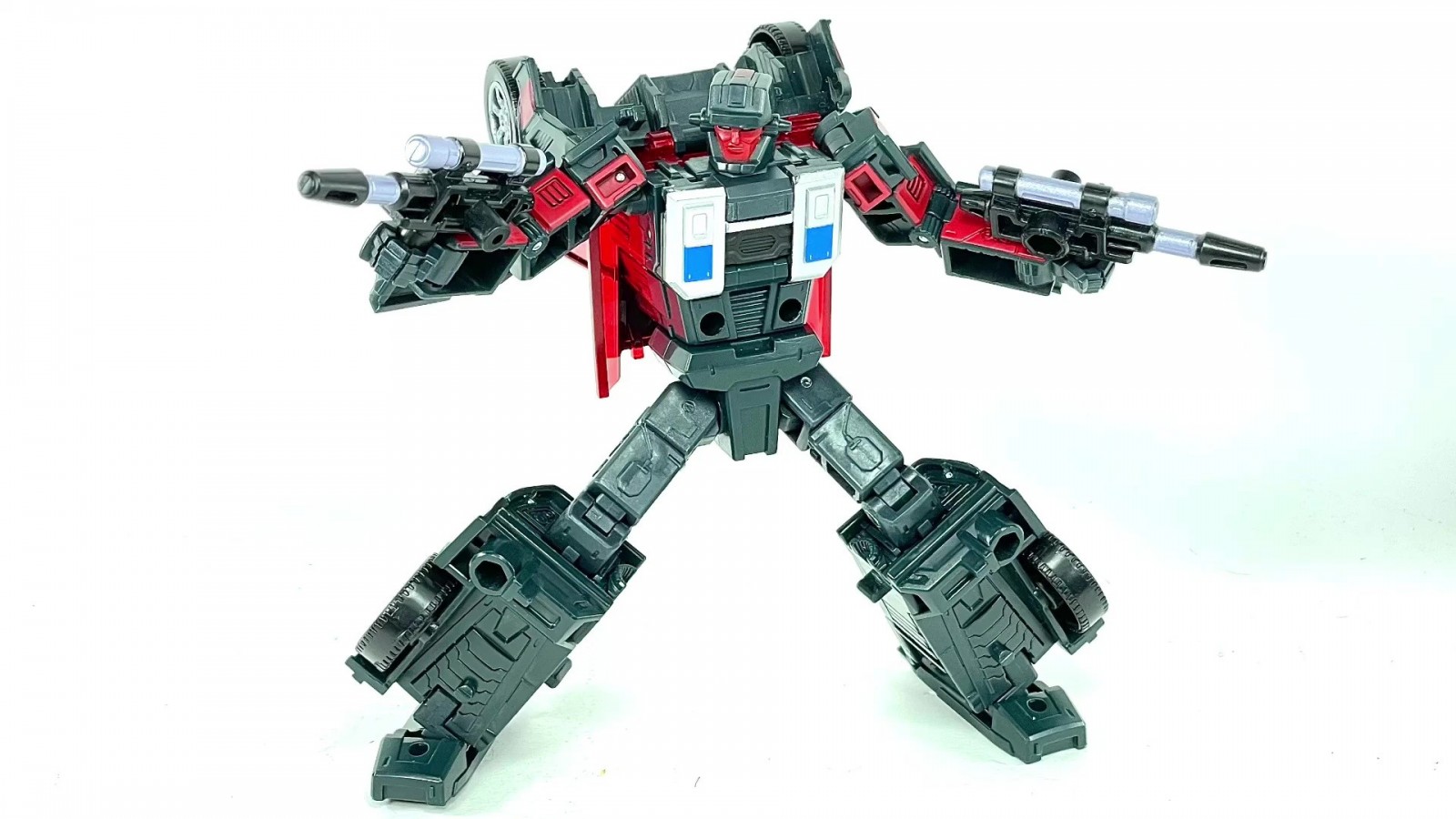 Knockout (Bloody) - Transformers Toys - TFW2005