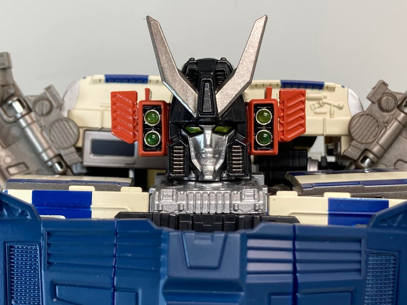 Transformers News: Better Look at Masterpiece Raiden's Combiner Head and Torso