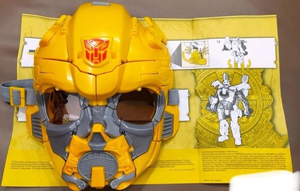 First Look at of the Beasts Bumblebee Mask - Transformers