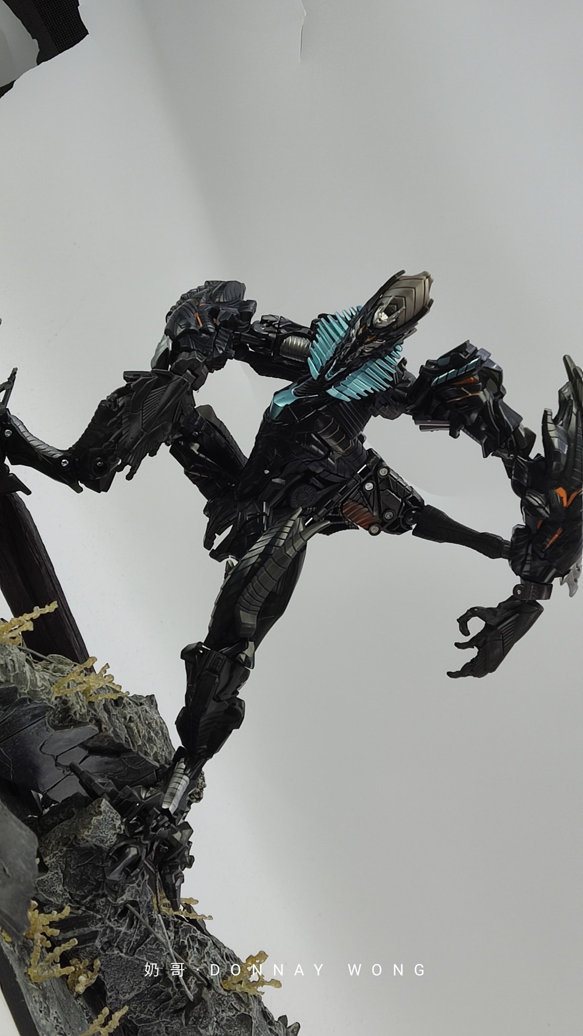 Transformers News: In Hand Images of Transformers Studio Series Leader The Fallen and Core Rumble